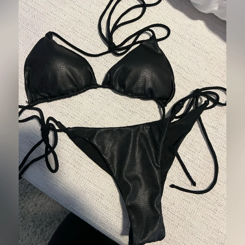 Berry Beachy Liquid Black Snakeskin / Leather ish Style Bikini - Picture 1 of 5